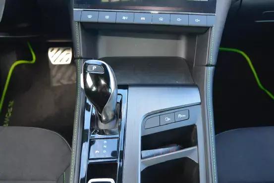 国产m系强势登场名爵mg6xpower,试驾体验全新一代上汽名爵6