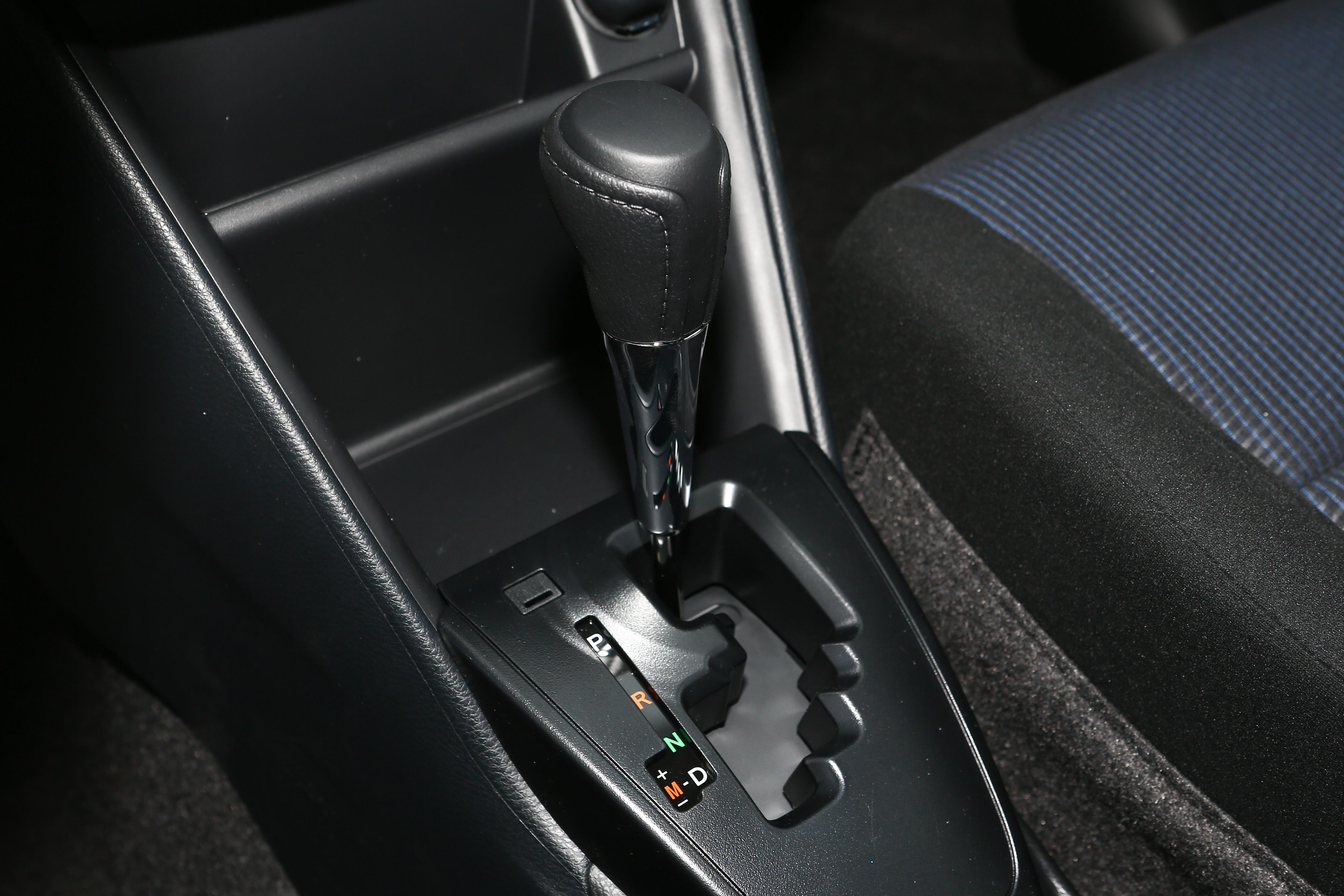 丰田yarisl,百公里油耗4.3升7.9破百