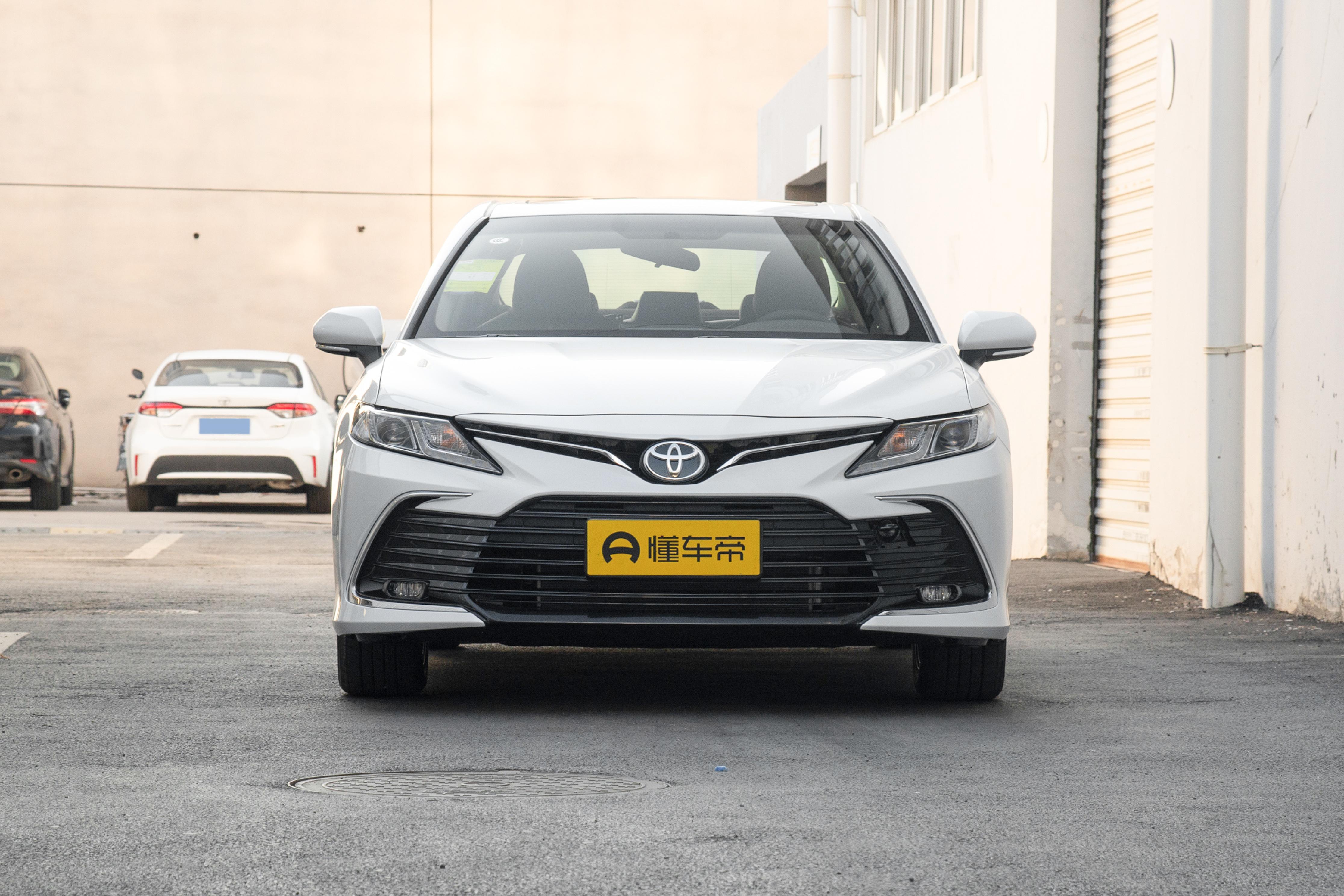 试驾丰田凯美瑞2.0混动油耗,丰田凯美瑞测评2021发动机2.5混动