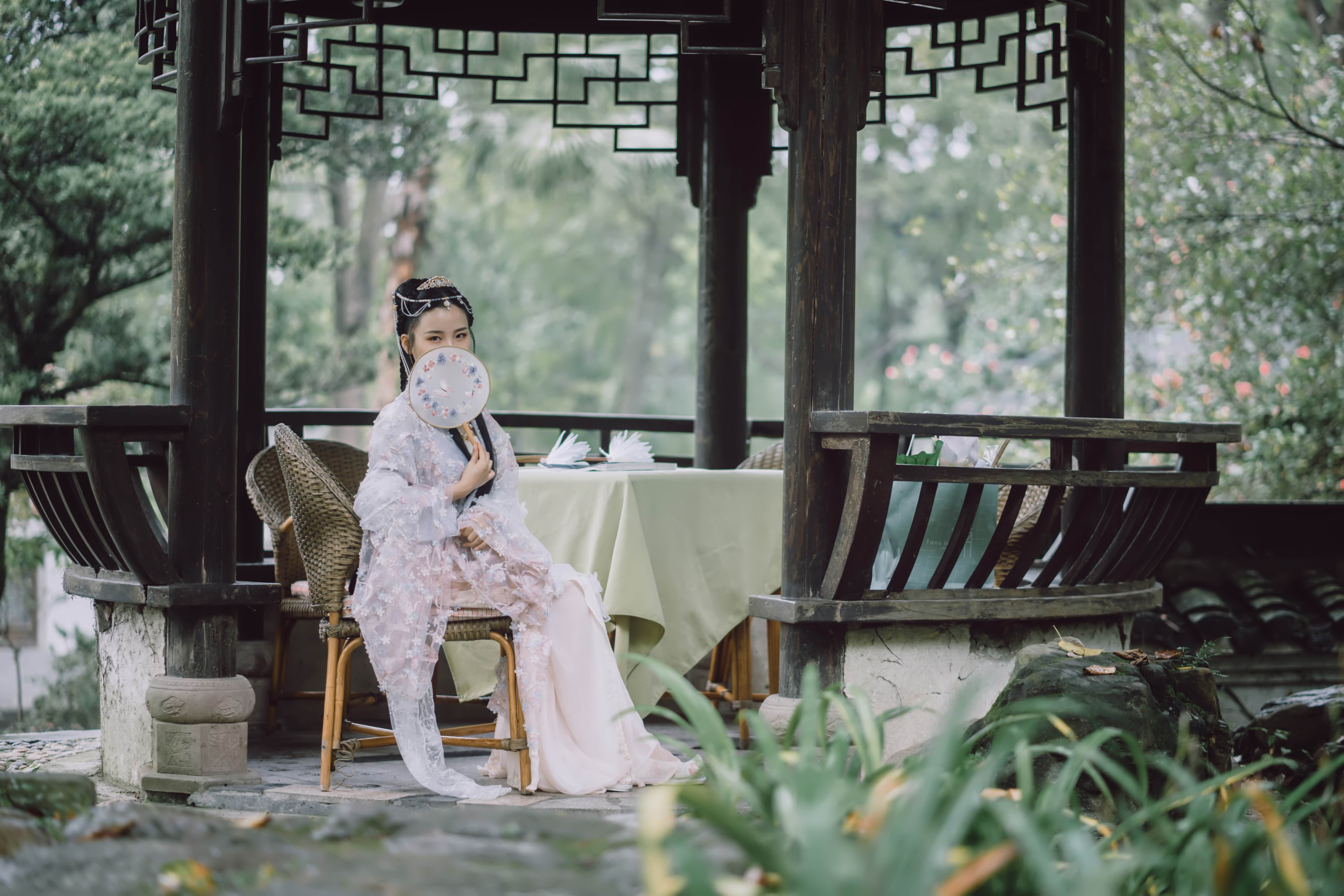 故事：因年迈的家人需要活命钱，男孩无奈走上偷到的道路