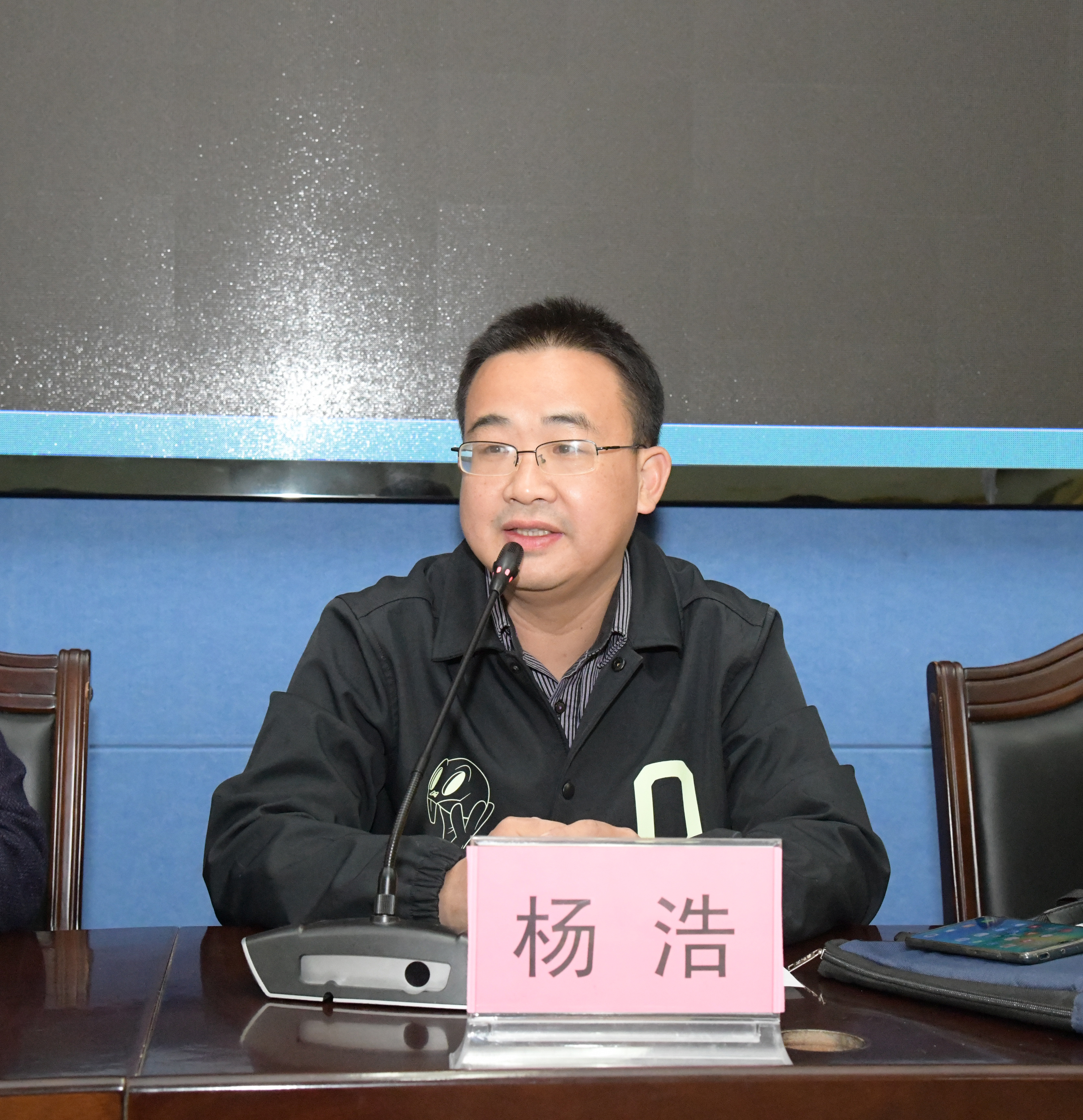 廉江良垌湛江一中对接学校,结对共建促交流教研互动共成长