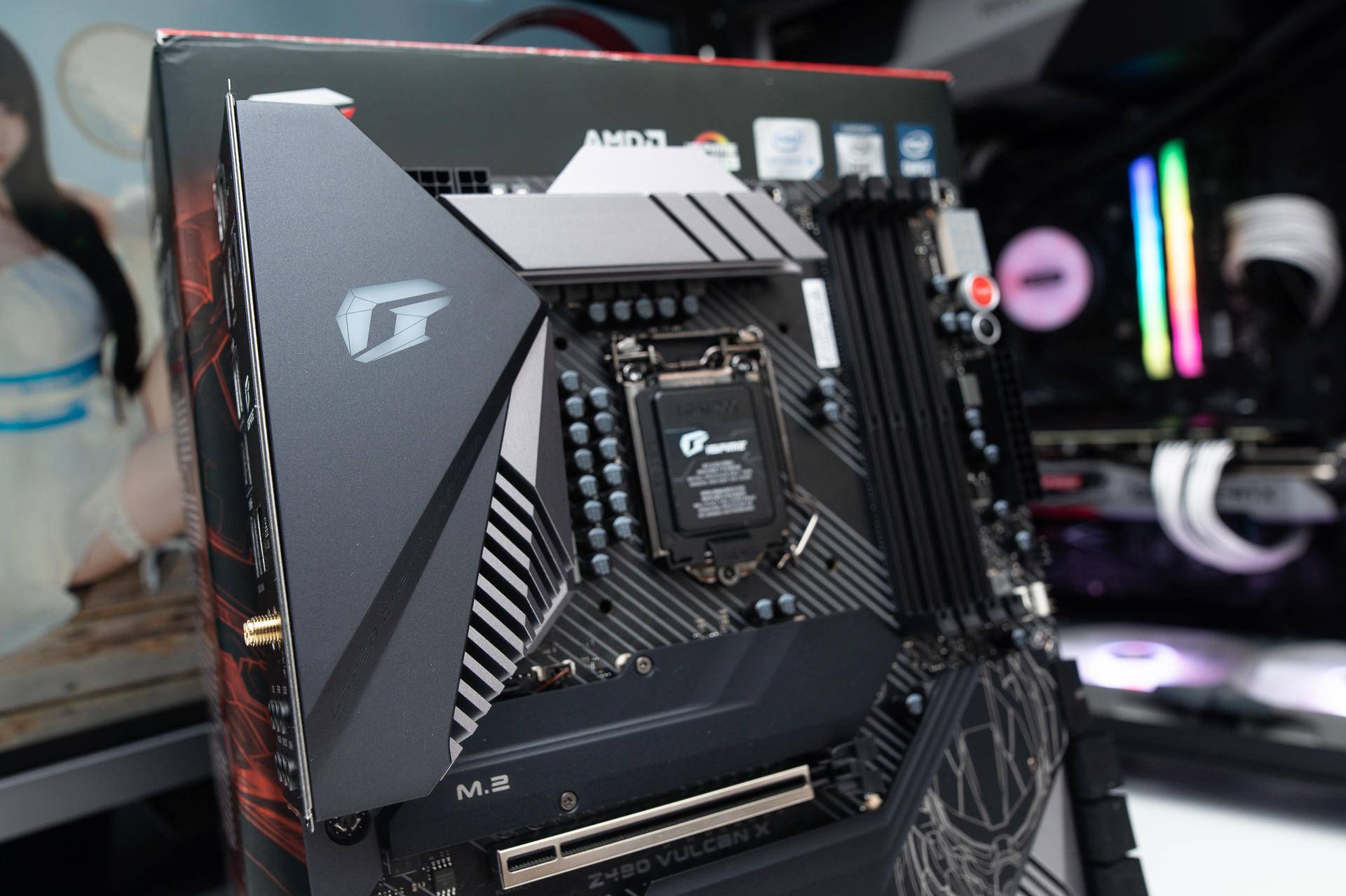 英特尔10代cpu能搭配的主板,英特尔10代cpu是钎焊吗