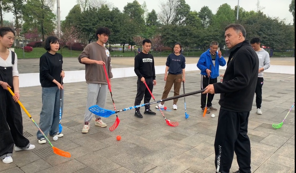 冰雪运动进校园实施方案,冰雪运动进校园视频推广