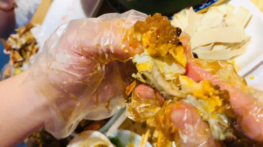 武汉吃烤全羊680元一只,沌口江湖烤全羊