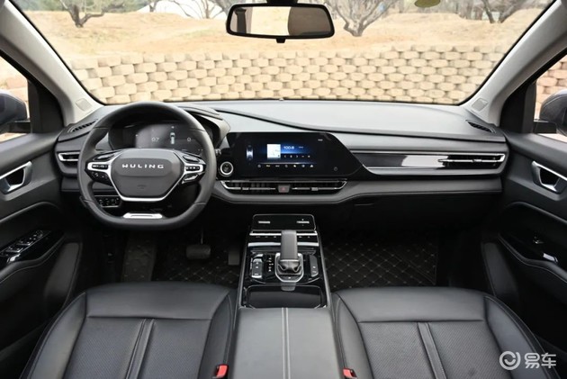 大4座家用头等舱,大四座头等舱汽车