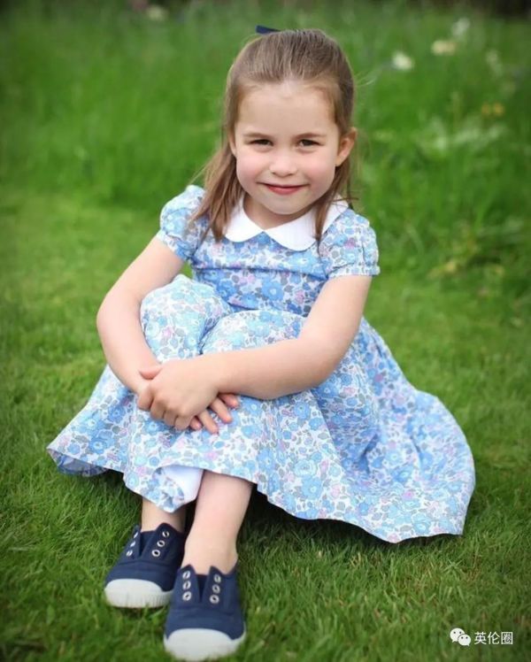 年龄相差89岁，英国王室最强“带货”组合