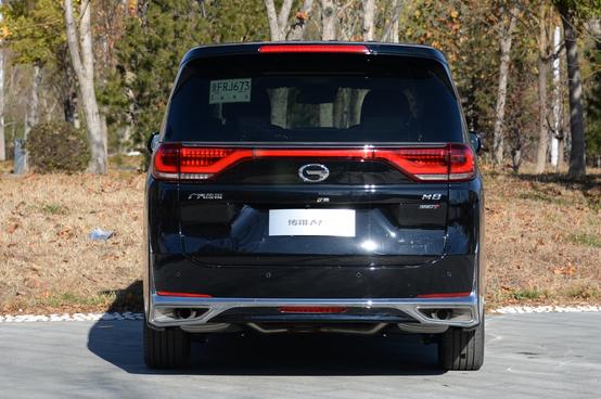 新款传祺m8改装成丰田埃尔法,传祺m8和埃尔法碰撞测试