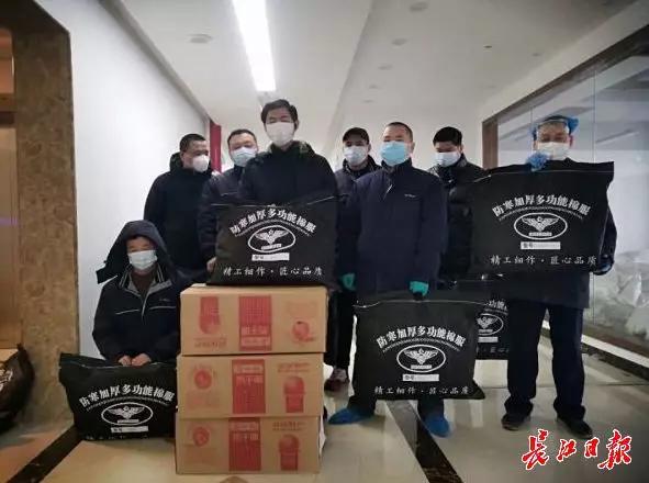 到一线,汲取奋进力量展现青年担当