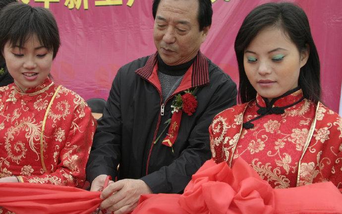 1973年，辽宁一位知青被保送大学后入狱，出狱后成亿万富翁