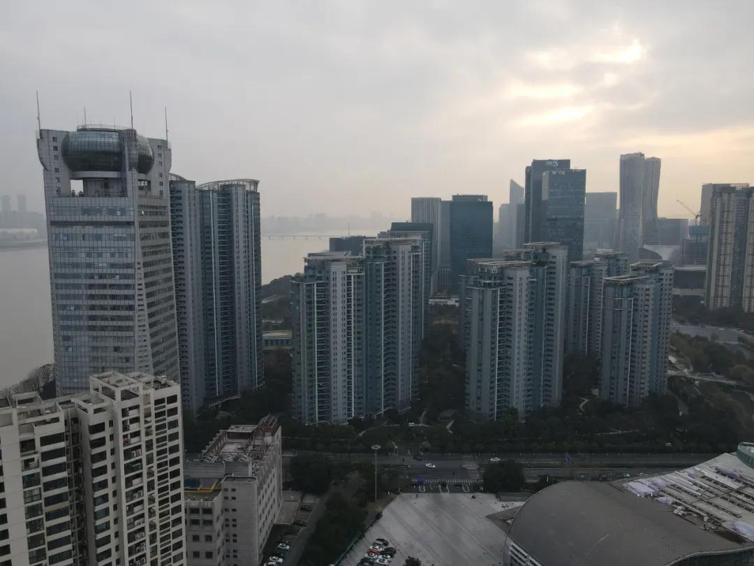 东方润园52万,东方润园585平方拍卖