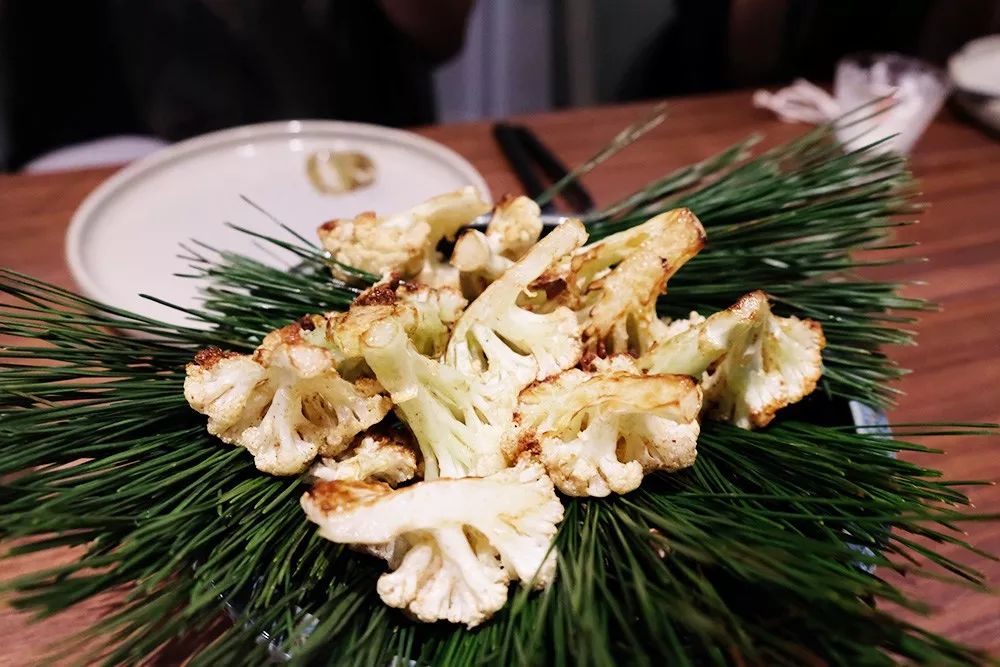 酒店速报||台北大安,棋盘格,张钧甯和羊驼