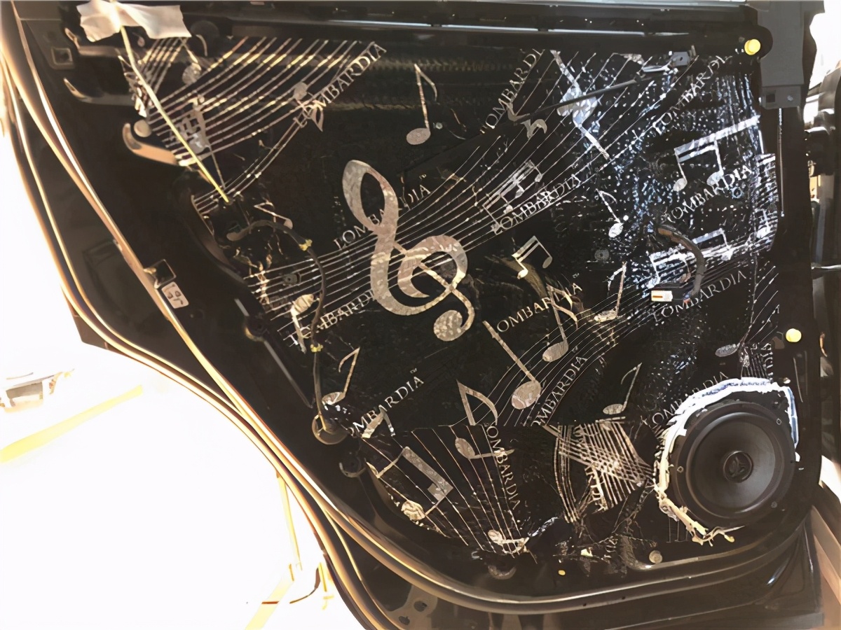 昂科威plus音响改装升级,别克昂科威bose音响升级