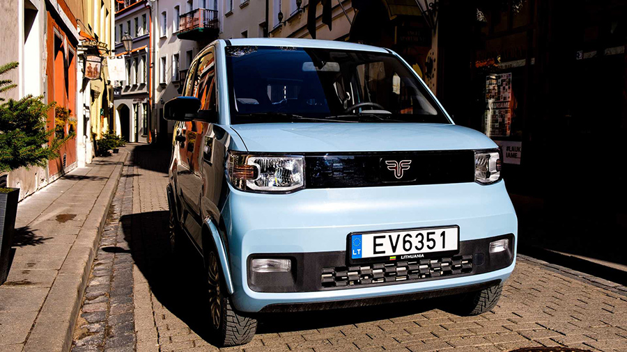 宏光miniev卖二手多少钱,宏光MINIEV落地3万