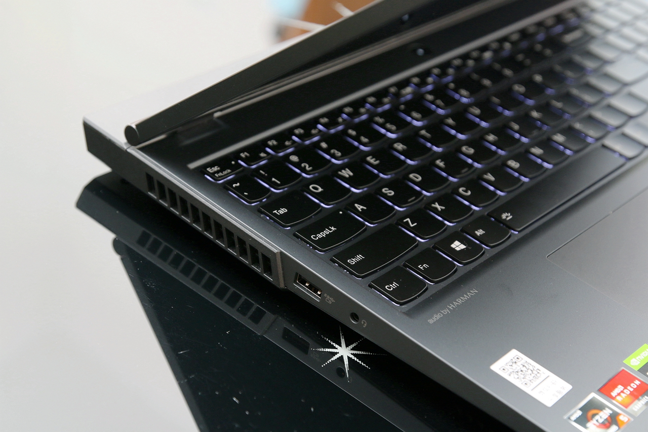 如何玩转笔记本拯救者r7000,2024款拯救者r7000电脑游戏评测