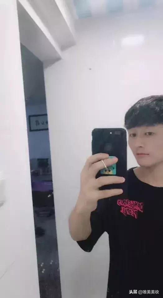 冲动少年到电商游子，搬砖代购到创业店主，小游与唯美一见钟情