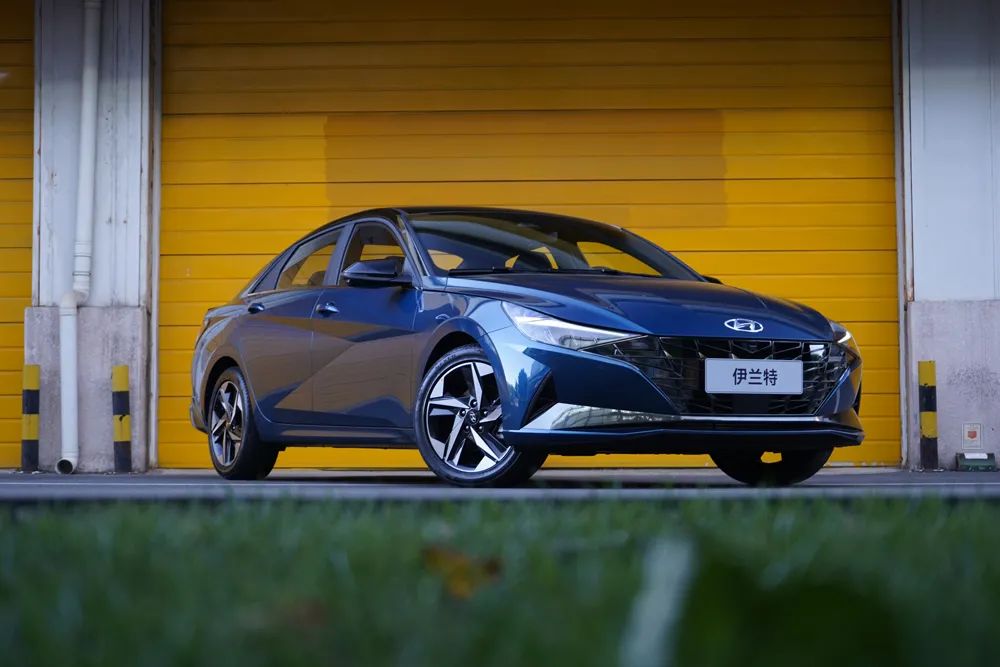 起亚k32021款改款1.5lcvt时尚版,东风悦达起亚k3是前驱还是后驱