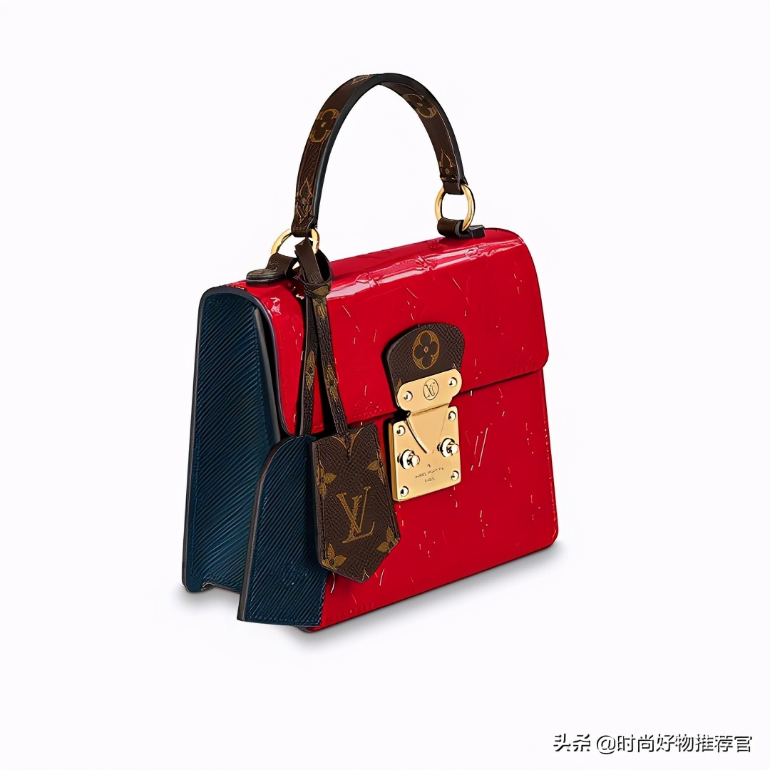 lv黑色牛皮压花邮差包新款有链条,lv新包真皮包