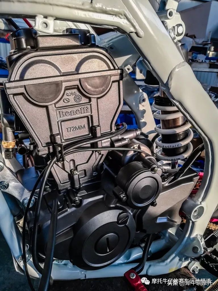 被忽视的一款越野车,国内销售十大硬派越野车品牌