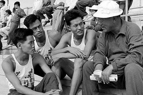 奥运第一人刘长春现在怎么样了,中国刘长春奥运战绩