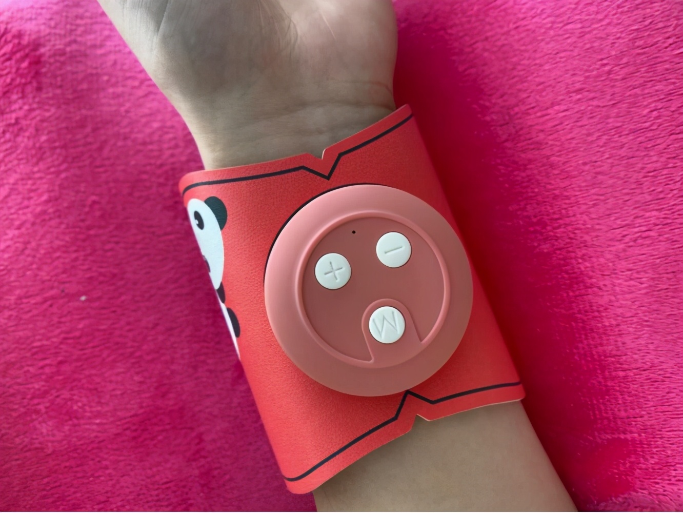 怀孕2个月孕吐更严重了怎么回事,怀孕前两个月孕吐吐得很厉害