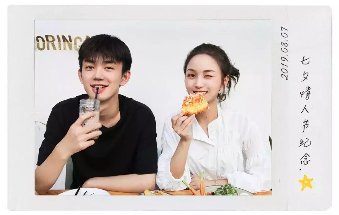 岳麓山山上咖啡馆,岳麓山下的咖啡馆