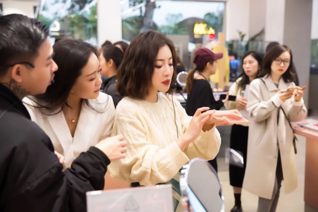 3ce旗舰店直播,3ce官方旗舰店是不是真的