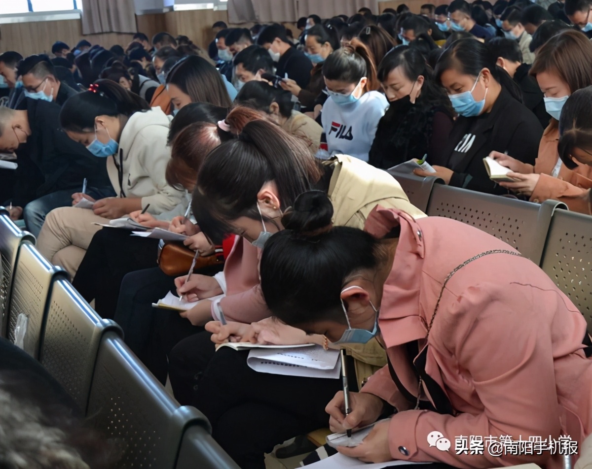 南阳市第十四小学：心中有爱行稳致远