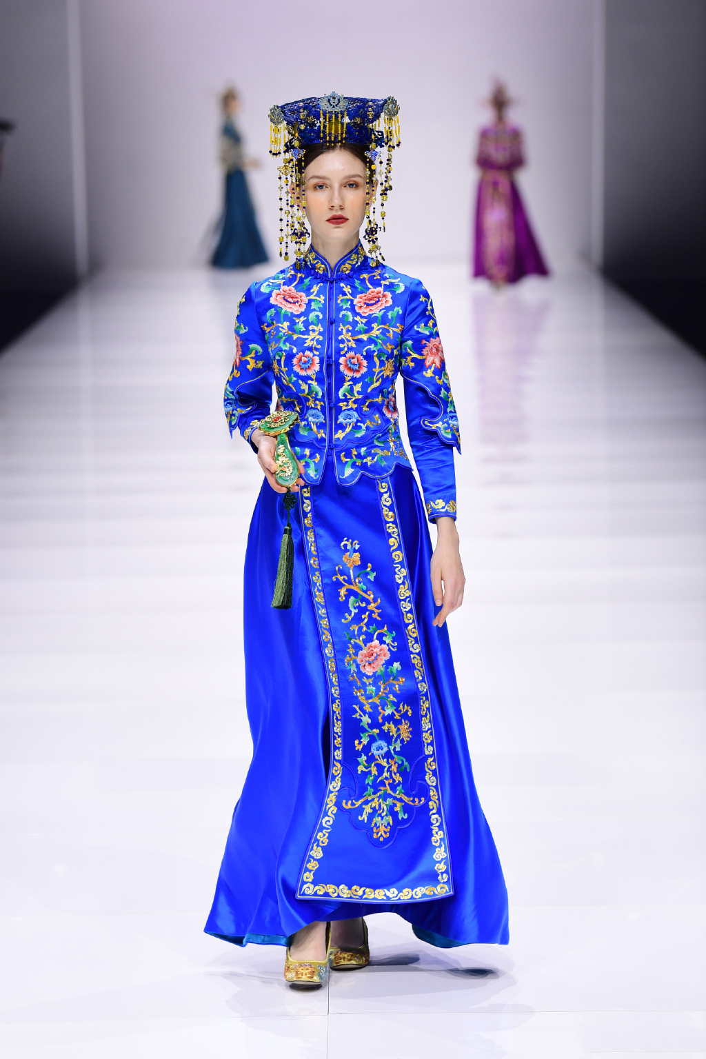 旗纪中式婚服定制,旗纪新中式嫁衣