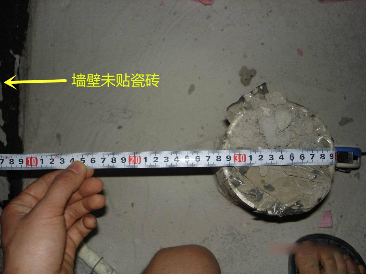 马桶坑距不够加装移位器人工费,马桶孔距不对砸哪里修改