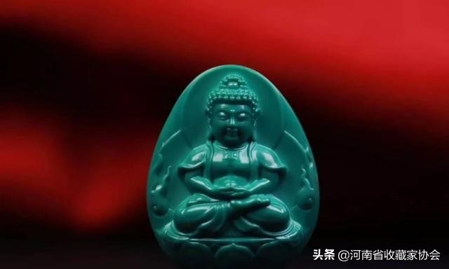 檀香木手串如何保养才能越来越亮,沉香手串如何保养这几点要牢记