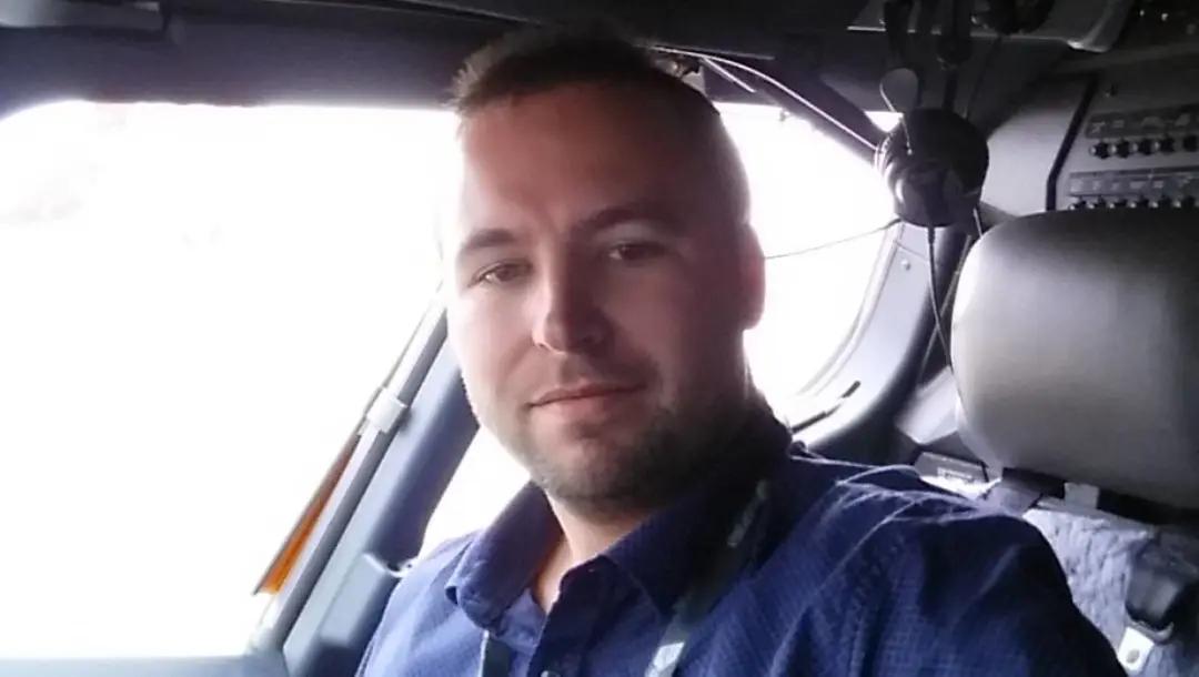 空姐失业后去超市打工，一条抖音视频火了！这是现在最好的活法？