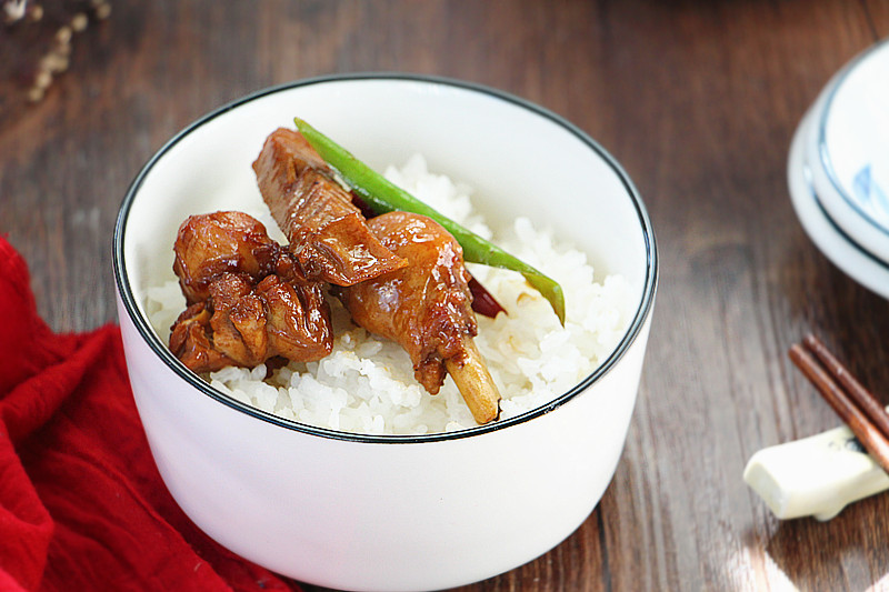 笋干焖腊鸡腿,笋干焖鸡图片