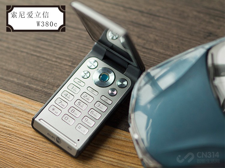 索尼爱立信w系列回顾,索尼爱立信w系