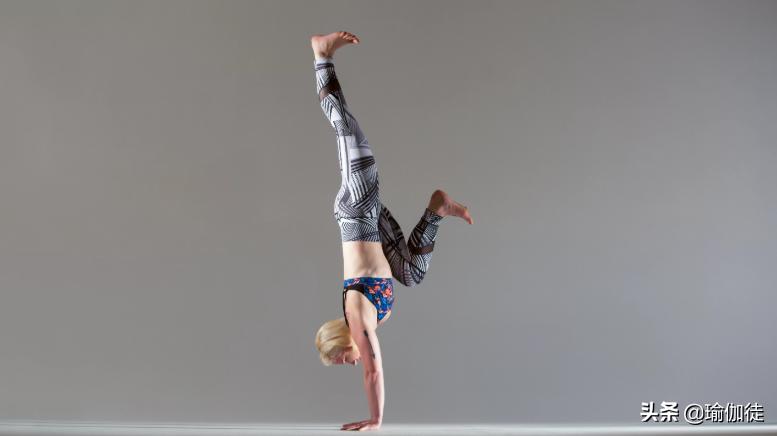 倒立为什么立不起来,倒立为啥维持不了平衡