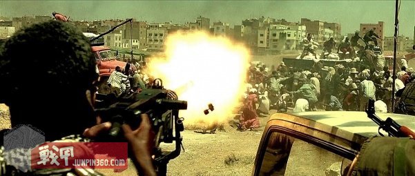 美国黑鹰战机坠落视频,黑鹰坠落最震撼视频