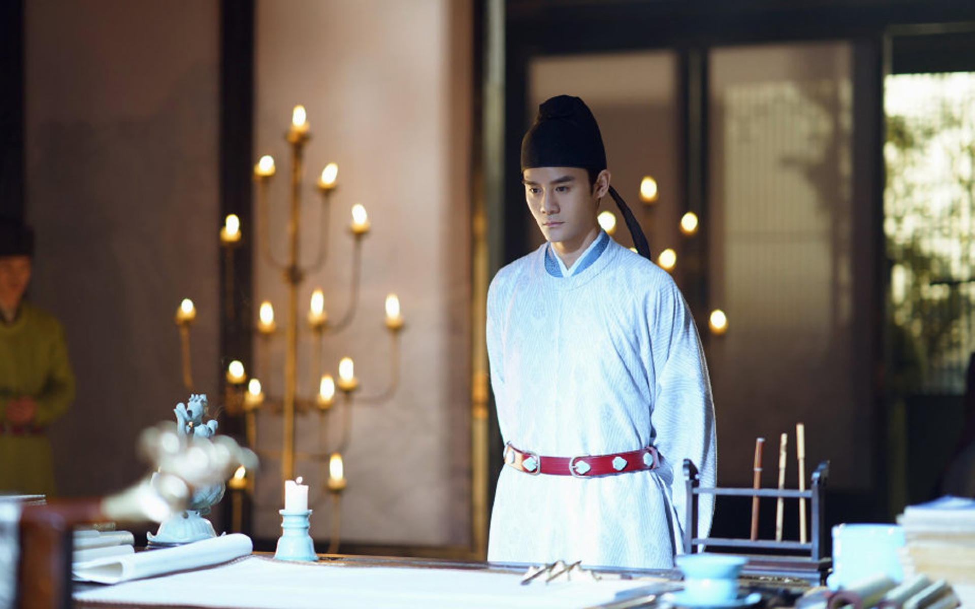 赠友诗词用典，典故中的人物，要注意姓氏一样吗？