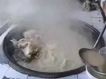 羊肉怎么炖才没腥,家常羊肉怎么炖不膻且软烂