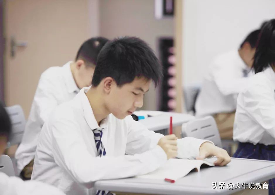 重庆一中文科高考排名前50,重庆一中高中本部怎么样