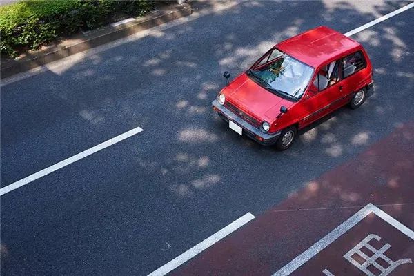 比起奥拓，这款1983年的本田初代CITYR怎么样？