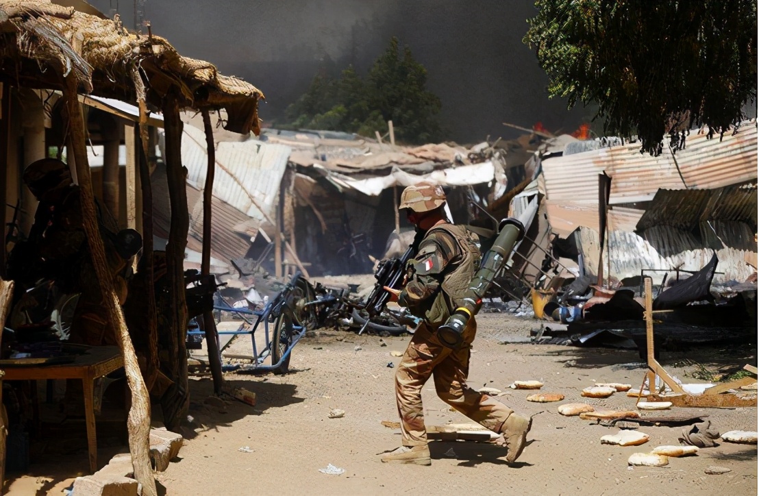 被日常乳法的法国真是弱鸡吗