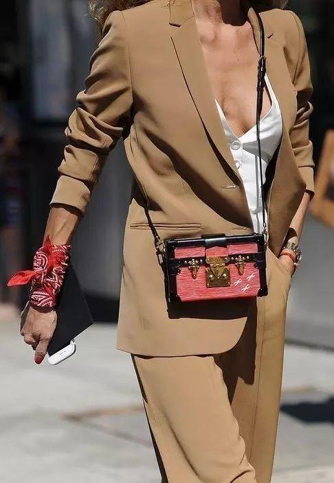 lvpetitemalle真假,lvpetitemallesouple保值吗