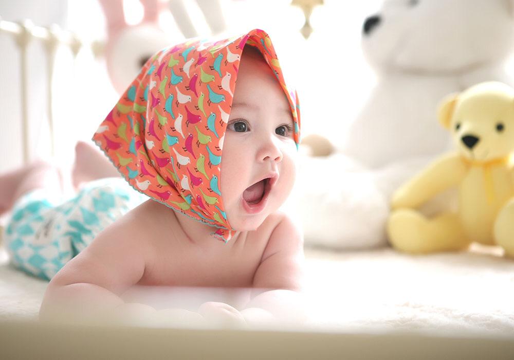 乱摸会影响孩子智力，家长谨记“三摸*不五**摸”，对孩子成长有利