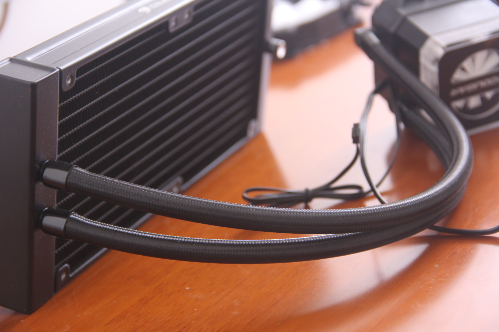 怎么让散热器跟机箱风扇神光同步,cpu散热器风扇替换神光同步