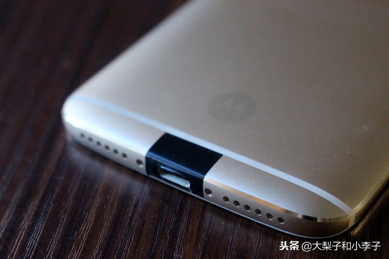 MotoZ测评,moto测评s30