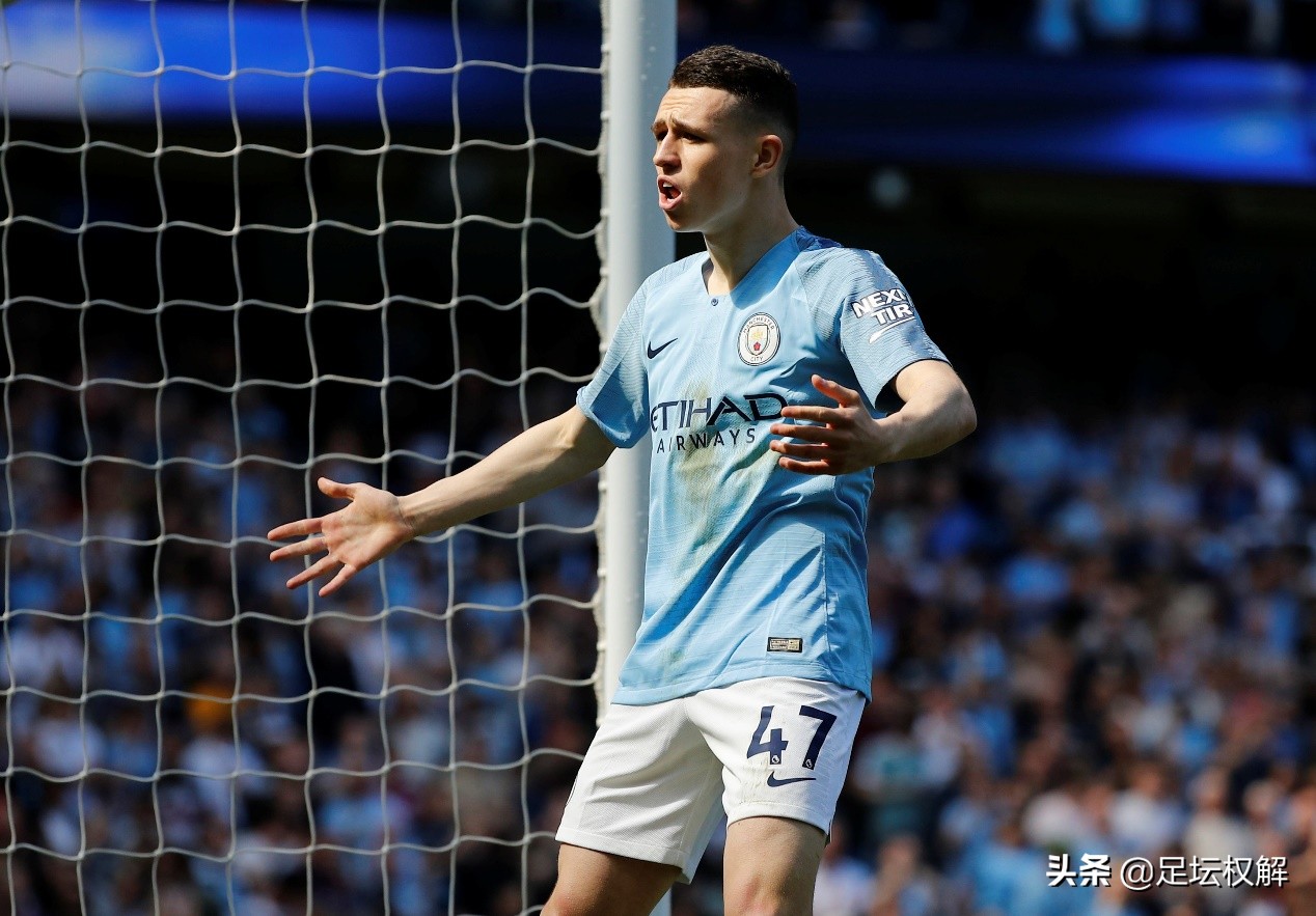 19岁梅西皇马帽子戏法一战成名,19岁梅西复制马拉多纳神迹