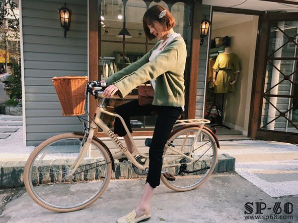 2022最火十大潮牌,当下最流行的十大潮牌排行