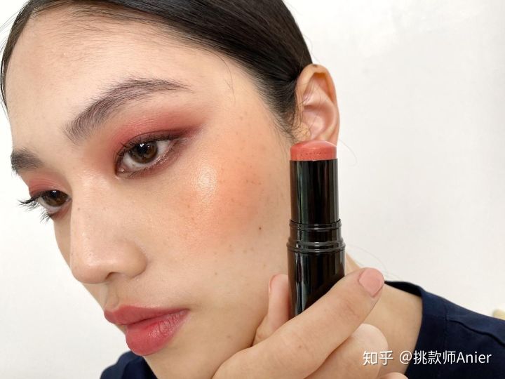 香奈儿四色眼影之王，2020秋限定364362红酒玫瑰色美到醉了