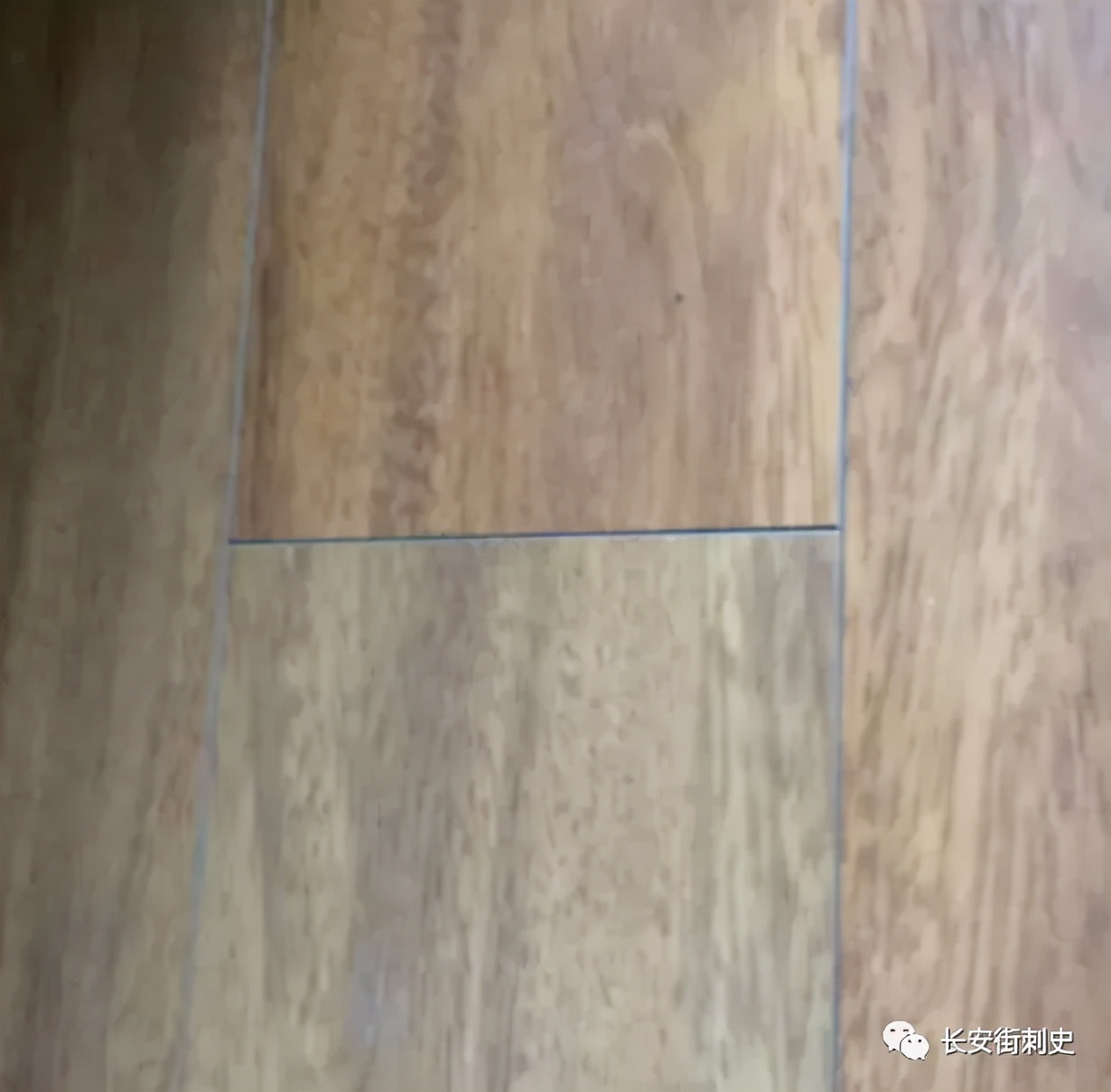 市民质疑橡木家具,大自然地板青岛海博