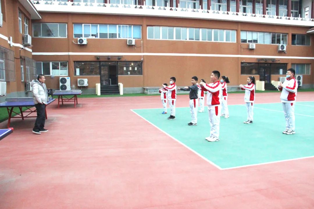 东方红小学兴趣班,北京东方红学校特色课程