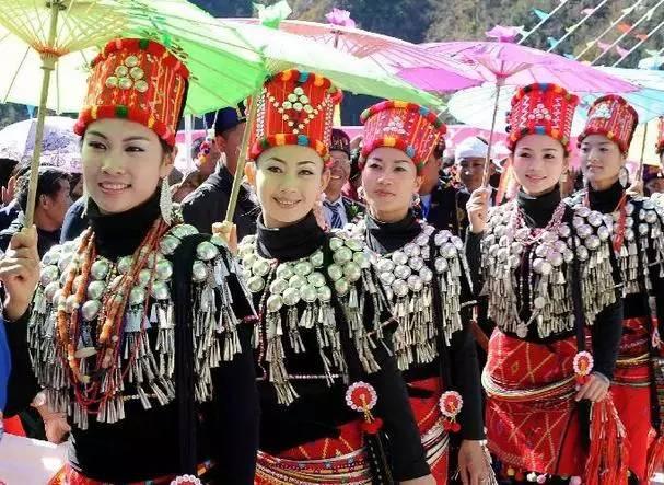 云南少数民族传统文化保护,四川和云南哪个少数民族多